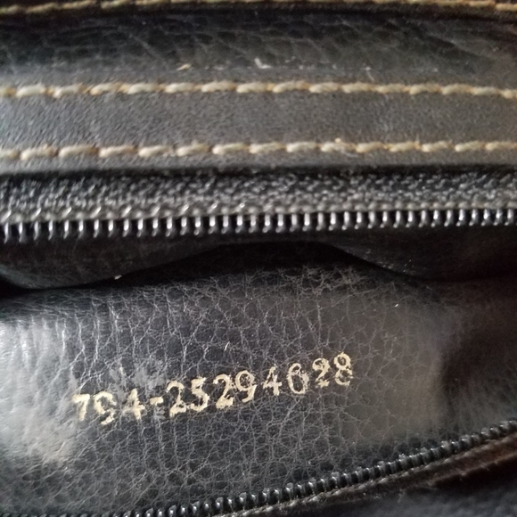 Authentic Vintage Fendi Pequin Crossbody - Picture 9 of 9